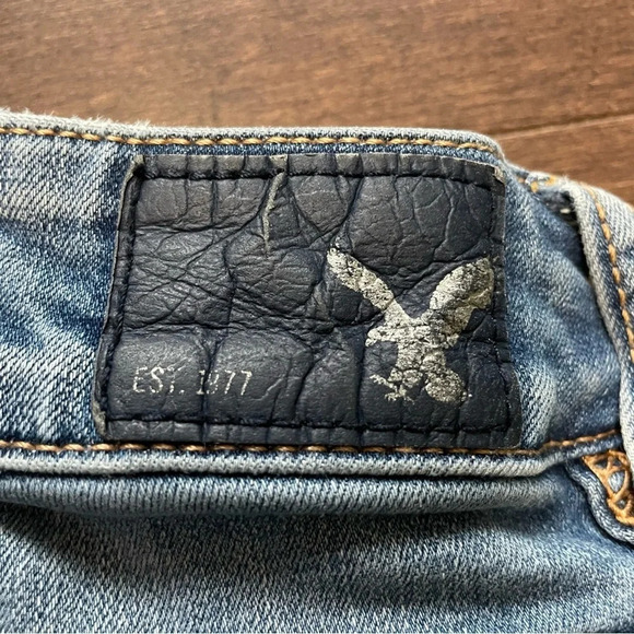 American Eagle Outfitters - Super Stretch Women’s 00 Denim Jean Shorts - Picture 3 of 8